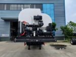 Semi-trailer bulk feed transport truck - Image 4