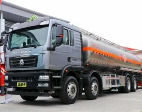 Oil tanker truck