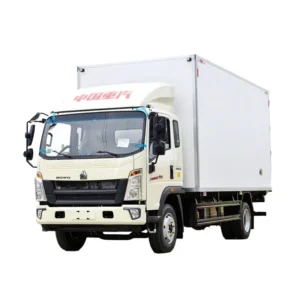 8 tons refrigerated truck HOWO