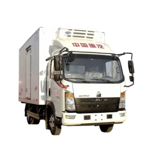 5 tons refrigerated truck HOWO