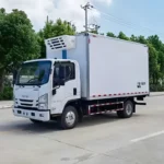 5-ton refrigerated truck ISUZU - Image 2