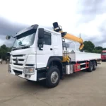 12-Ton Truck-Mounted Crane HOWO - Image 2
