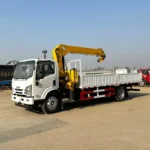 5-Ton Stiff Boom Crane ISUZU 700P - Image 2