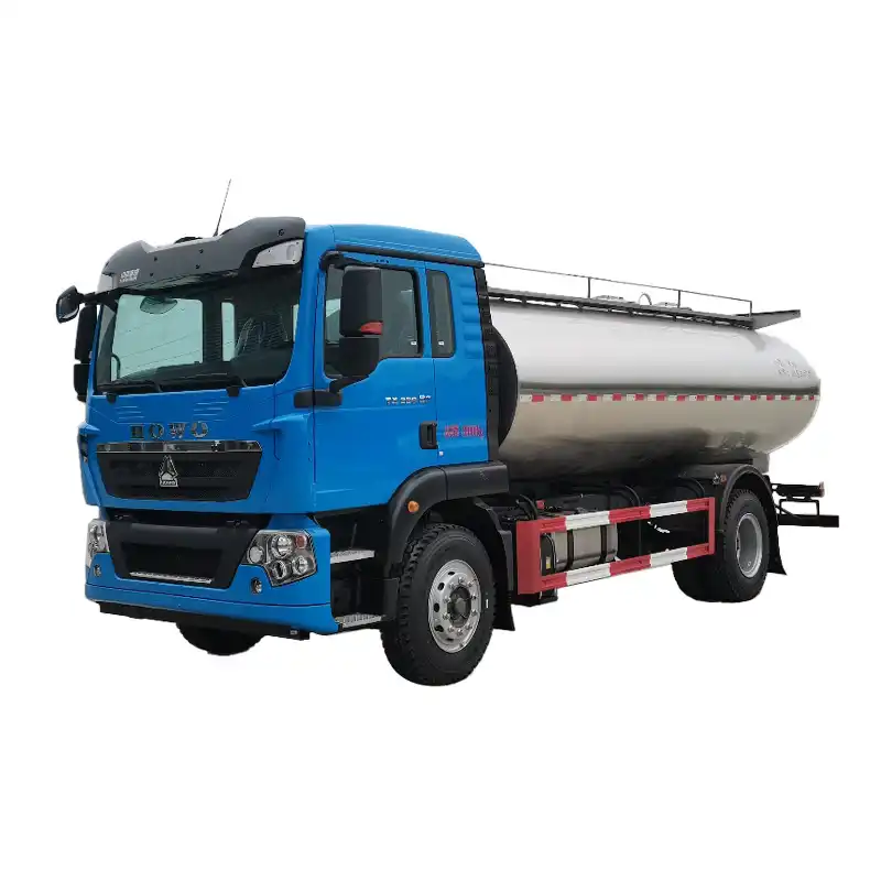 Молоковоз HOWO объемом 10000 л 10000L Milk Transport Truck HOWO — изображение 1