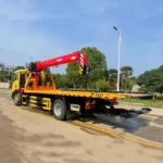 5T Tow Truck With Crane HOWO - Image 5