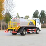 5000 Liters Sprinkler Truck ISUZU - Image 4