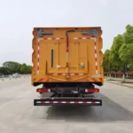 22m³ Road Sweeper Truck HOWO - Image 4