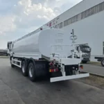 20000 Liters Water Truck ISUZU - Image 3