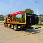 5T Tow Truck With Crane HOWO - Image 3