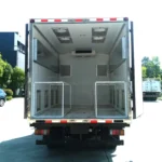 4.2m Chick Delivery Truck ISUZU - Image 4